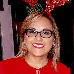 Meet your Posher, Lidia elizabeth